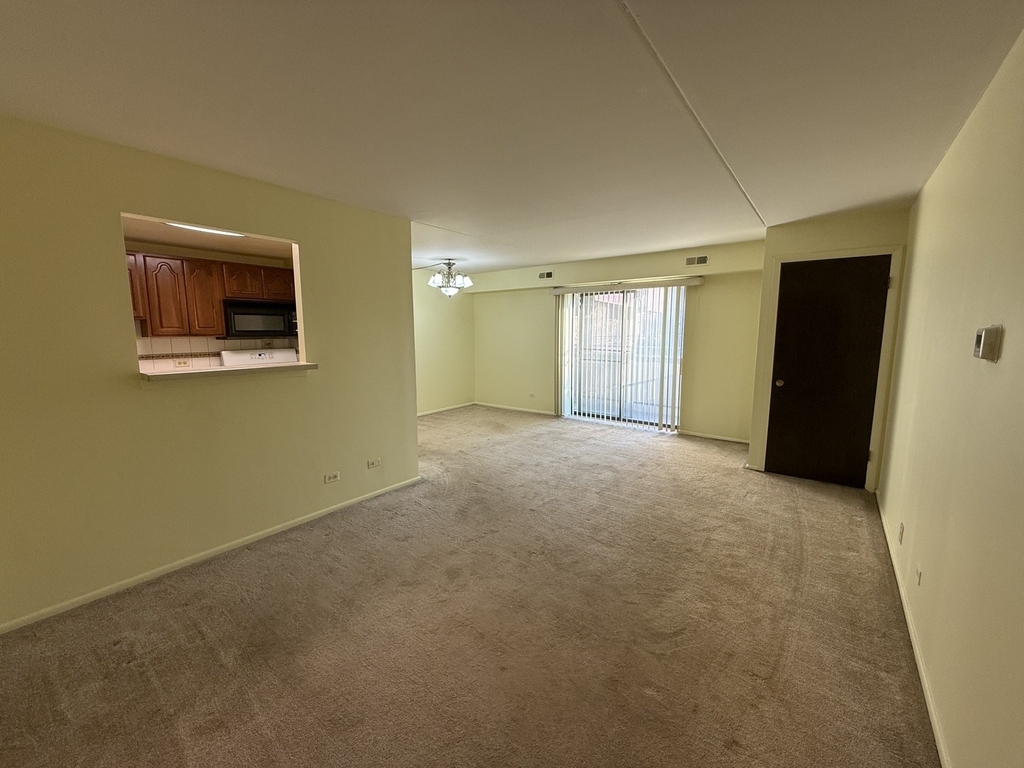 1460 Fairlane Drive - Photo 1