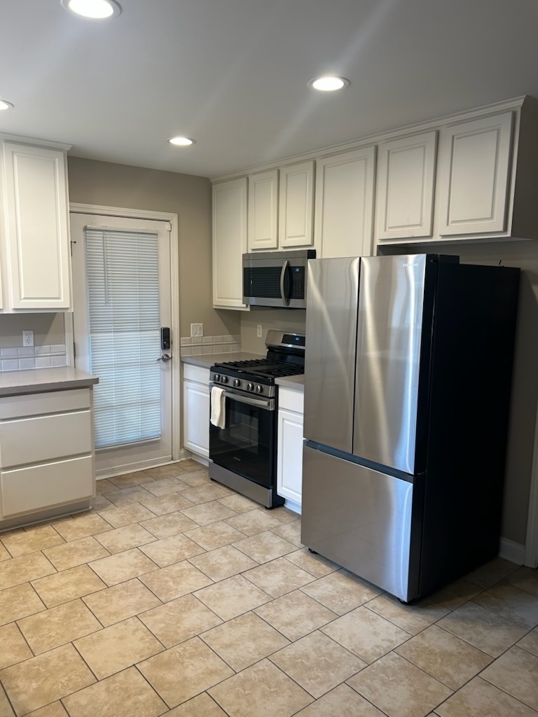 216 S 15th Street - Photo 3