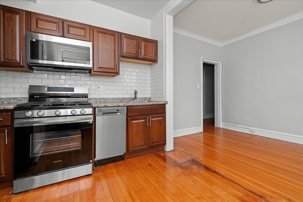 2348 W Addison Street - Photo 1
