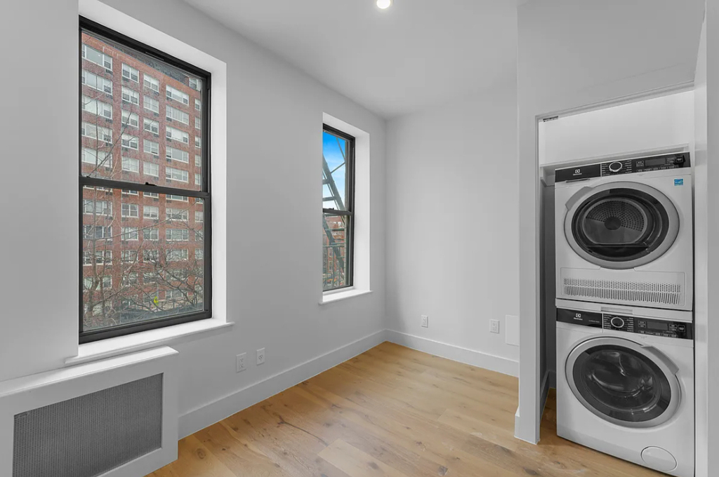 190 6th Avenue - Photo 5