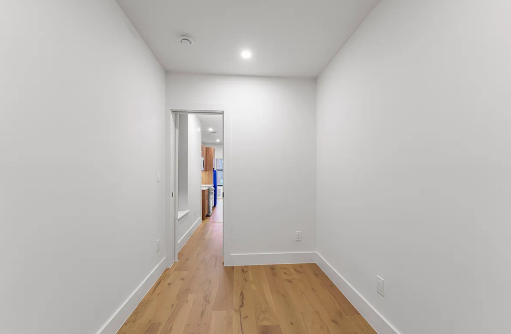 190 6th Avenue - Photo 7