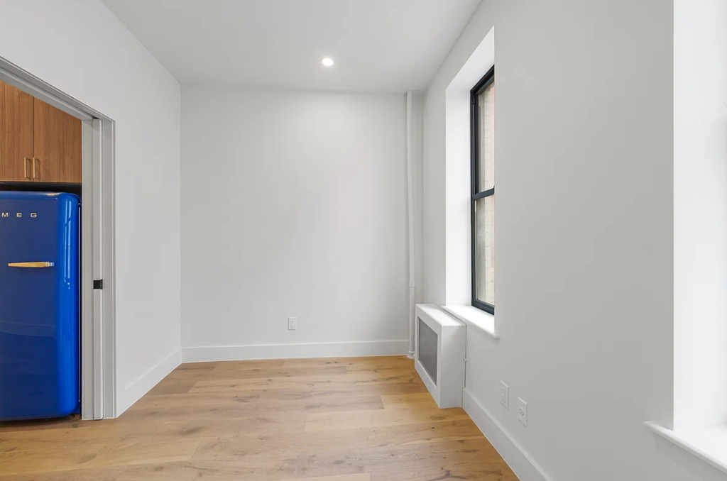 190 6th Avenue - Photo 6