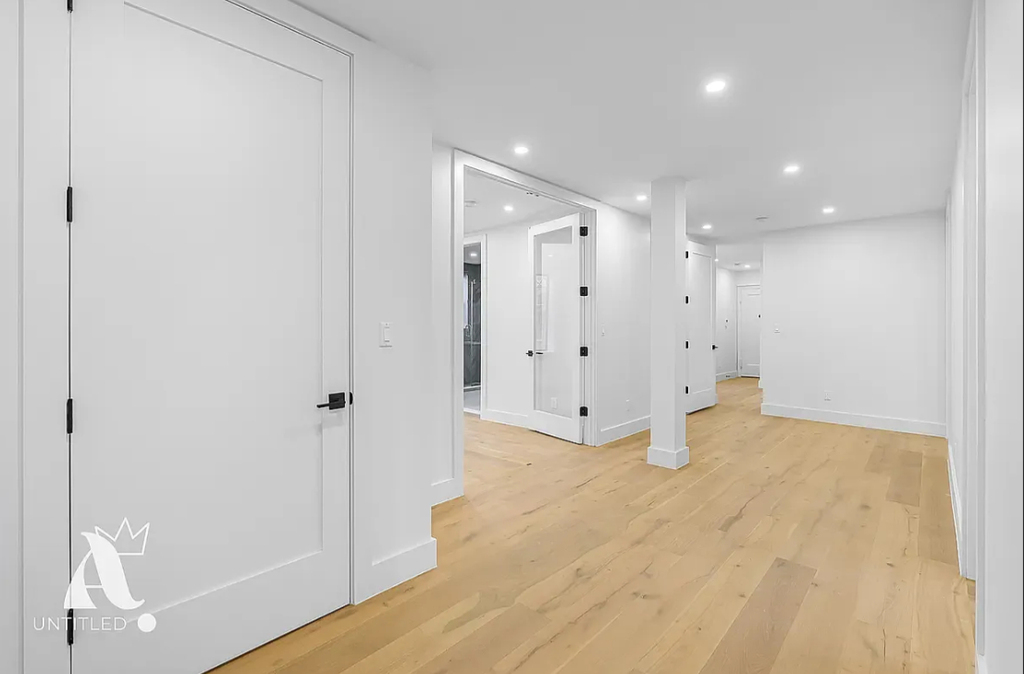 58 Avenue A - Photo 4