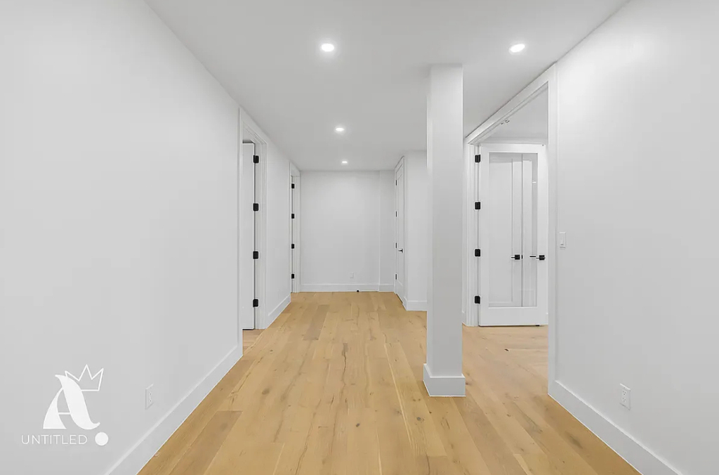 58 Avenue A - Photo 2