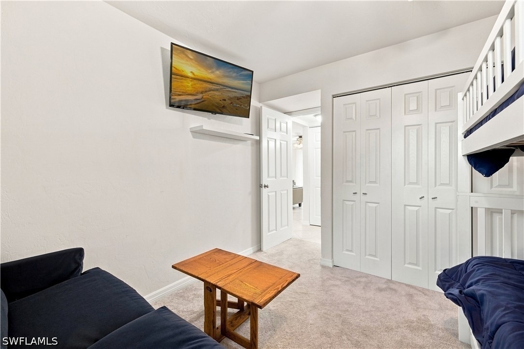 8135 Country Road - Photo 11