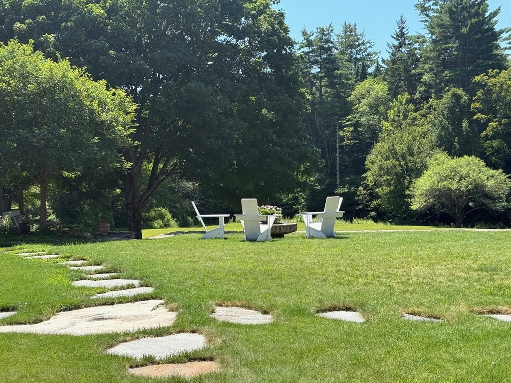 8 Spring Hill - Photo 2