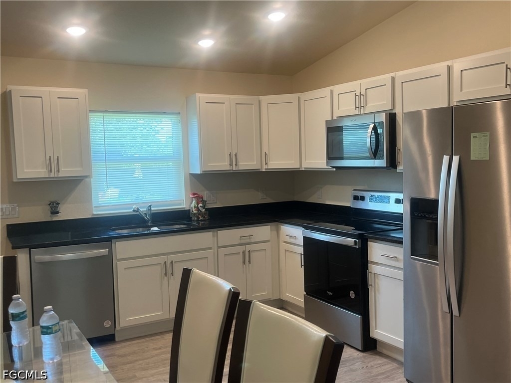 108 Dublin Circle - Photo 2
