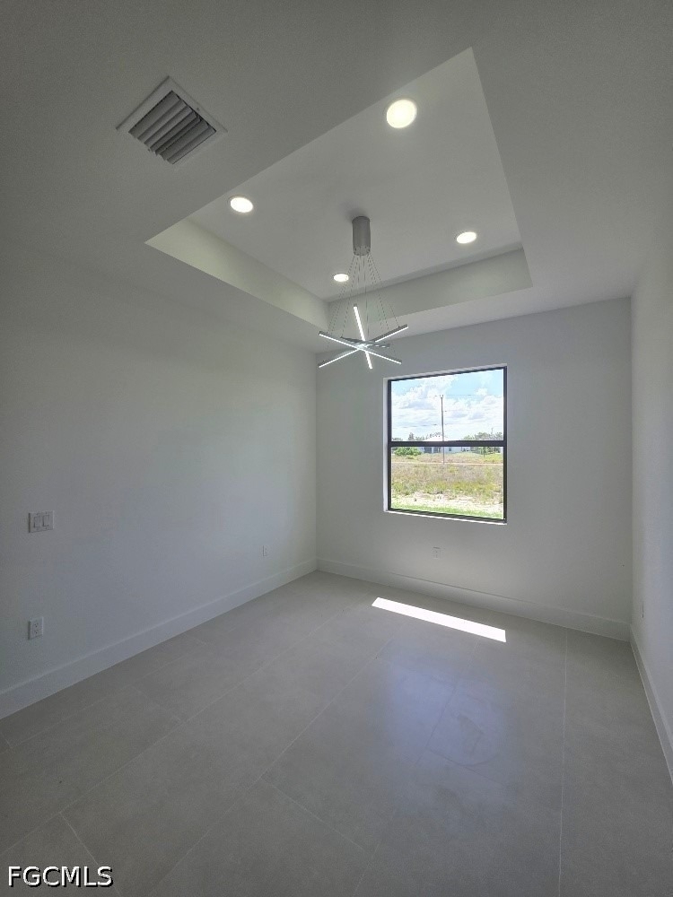 710 Godwid Avenue S - Photo 3