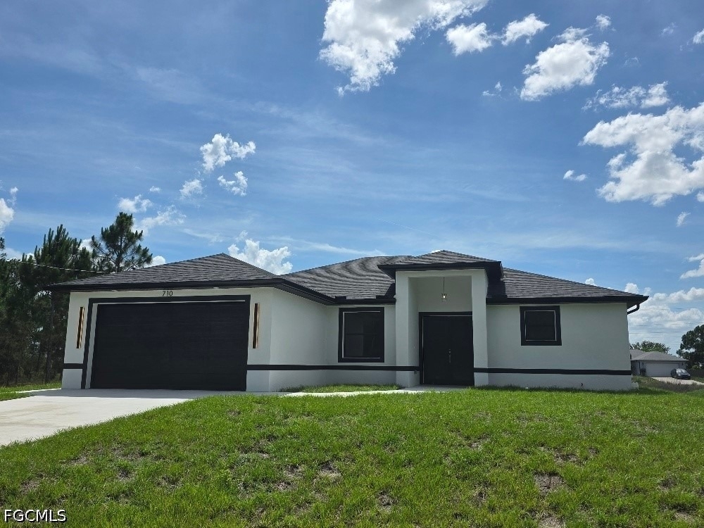 710 Godwid Avenue S - Photo 0