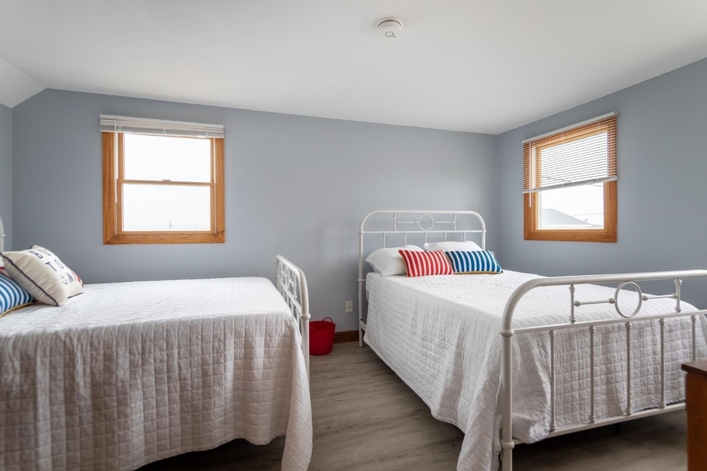 545 Hudson - Photo 19