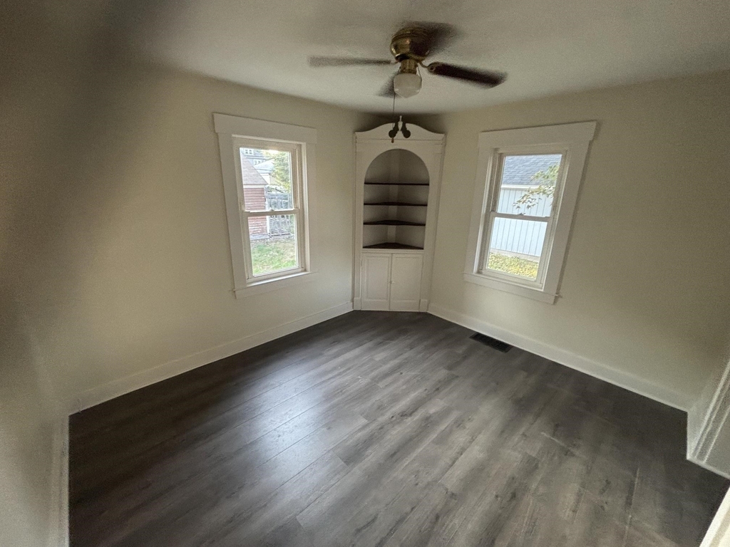 25 Ridgeway - Photo 8