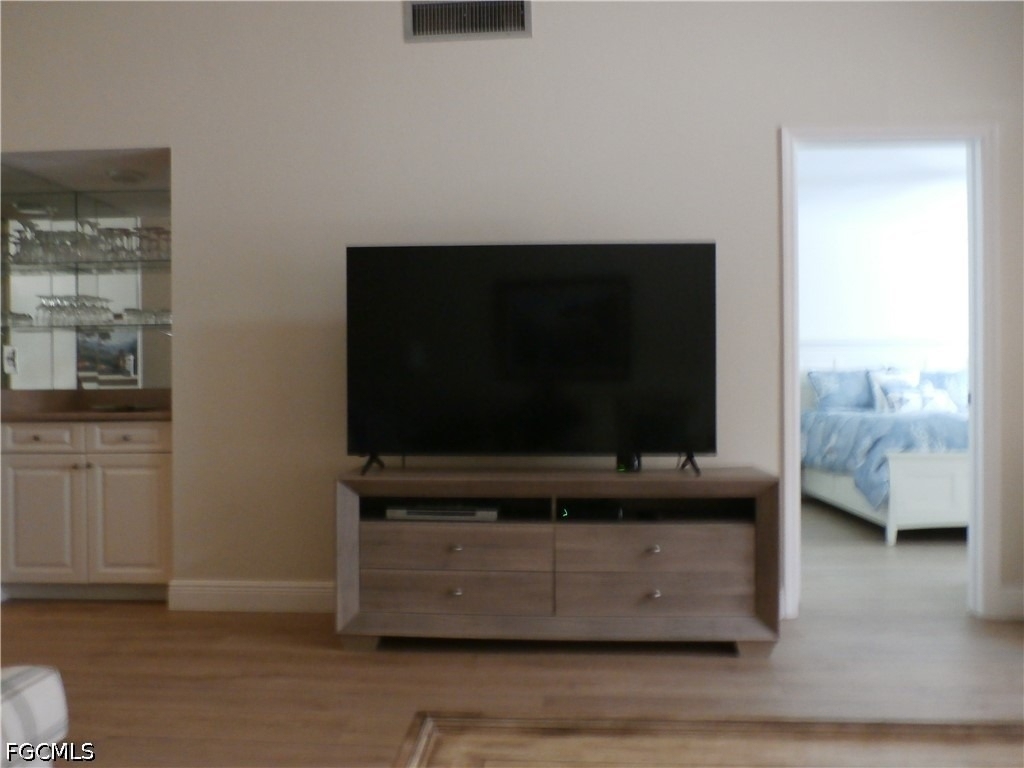 16301 Kelly Woods Drive - Photo 8