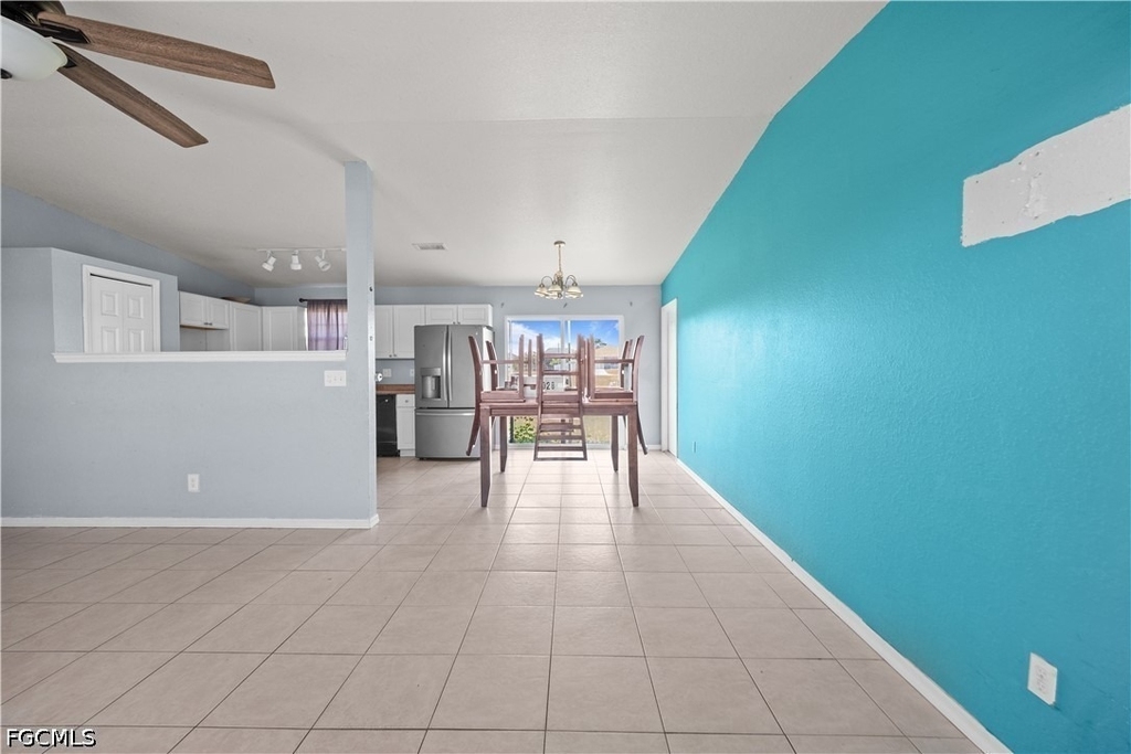 2028 Ne 17th Place - Photo 3