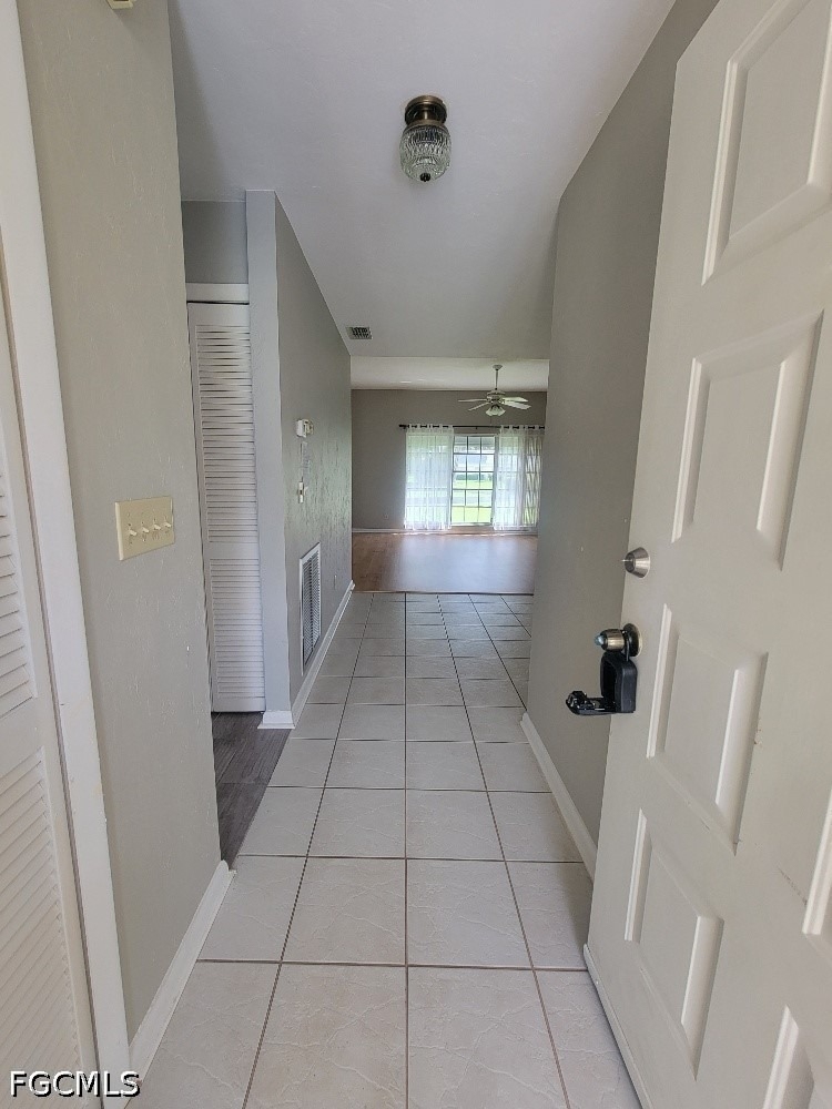 10 Regency Court - Photo 2