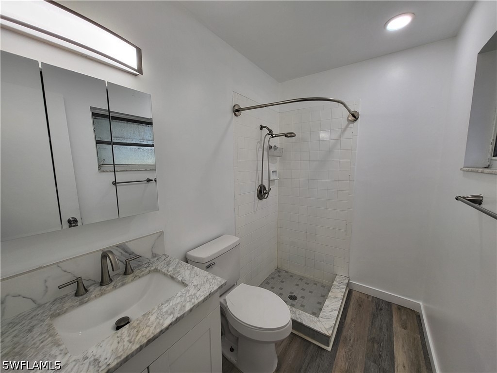 6143 Hester Avenue - Photo 5