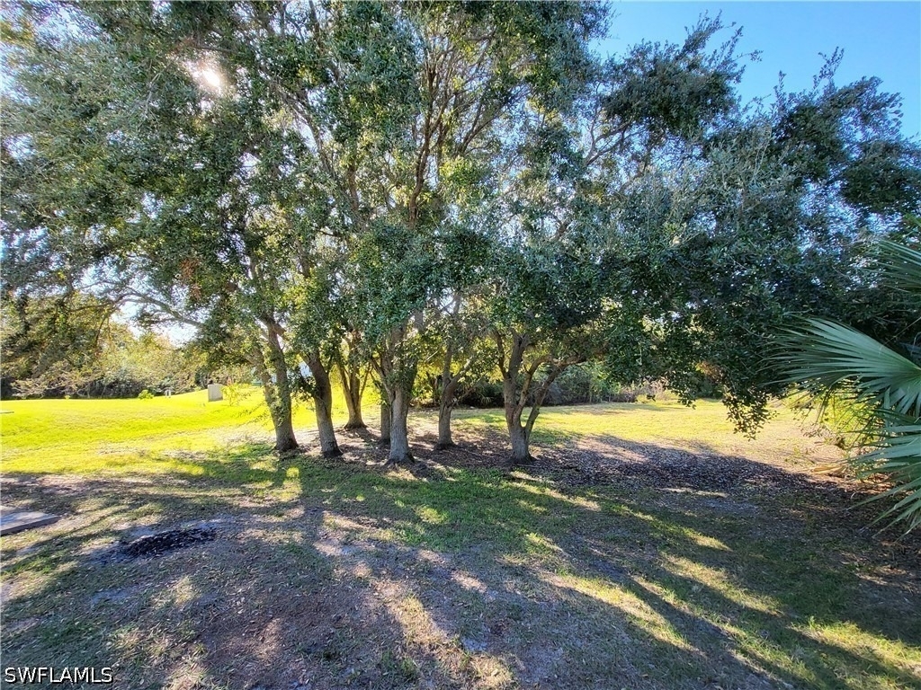 6143 Hester Avenue - Photo 10