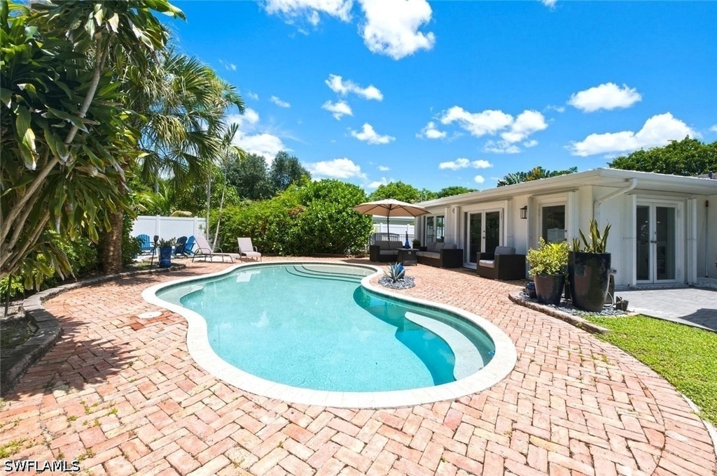 1274 Pine Court - Photo 40