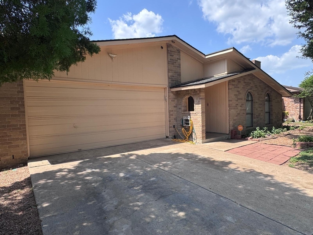 15602 Camino Del Sol Drive - Photo 0