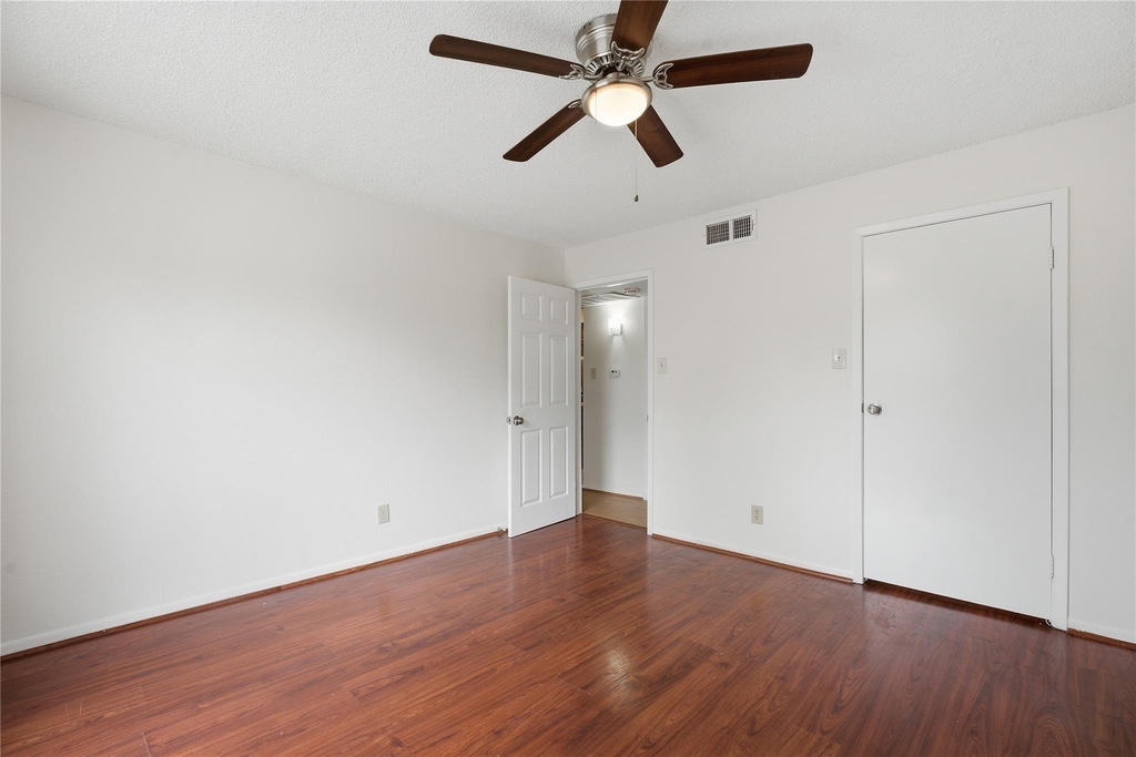10110 Forum West Dr - Photo 14
