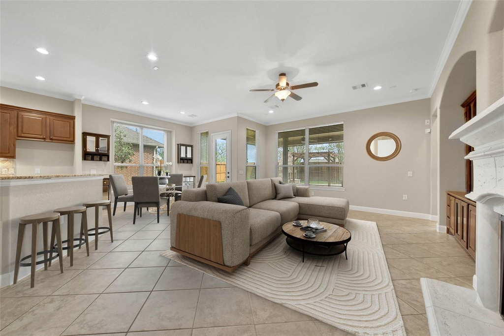 9422 Pecos Pass Court - Photo 6