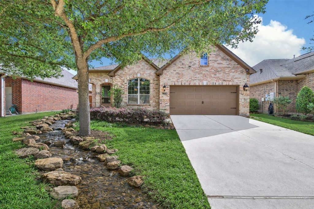 9422 Pecos Pass Court - Photo 0