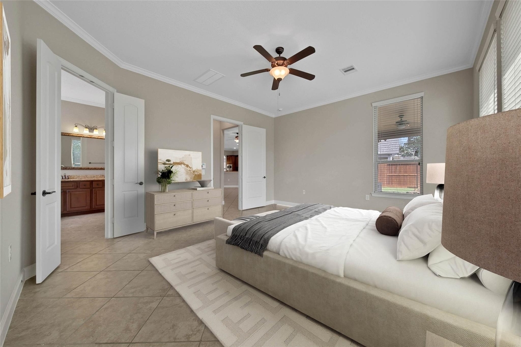 9422 Pecos Pass Court - Photo 13