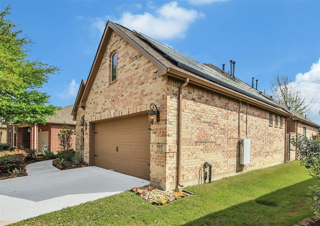 9422 Pecos Pass Court - Photo 32