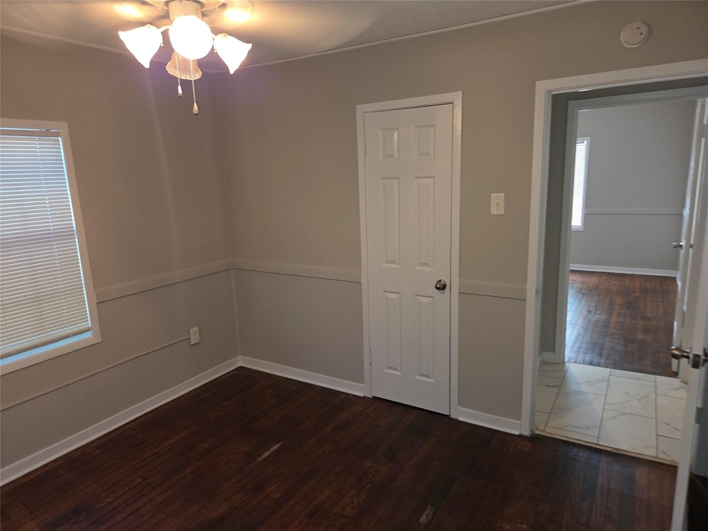 505 Peggy Street - Photo 11
