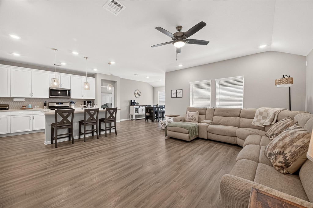 12707 Gabrial Drive - Photo 6