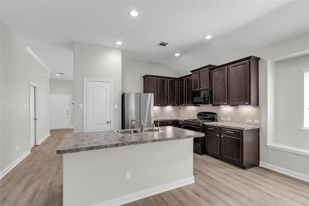 1510 Bella Garden Court - Photo 5