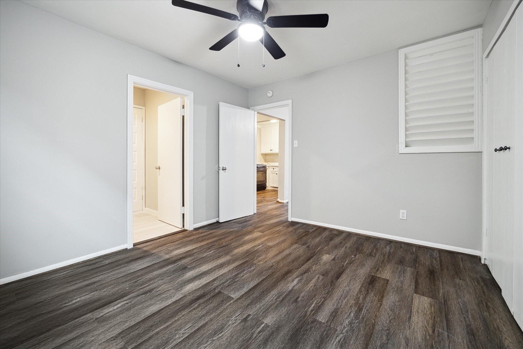 2202 Park Street - Photo 6