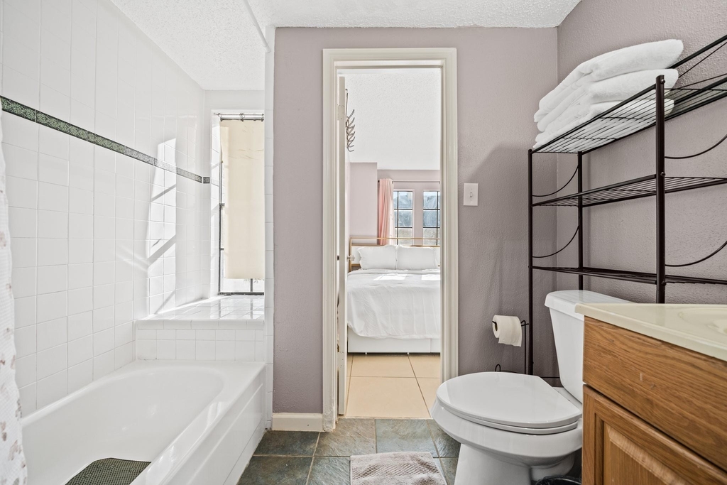 8629 Kinghaven Street - Photo 10