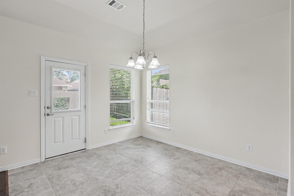 21327 Somerset Shores Crossing - Photo 11