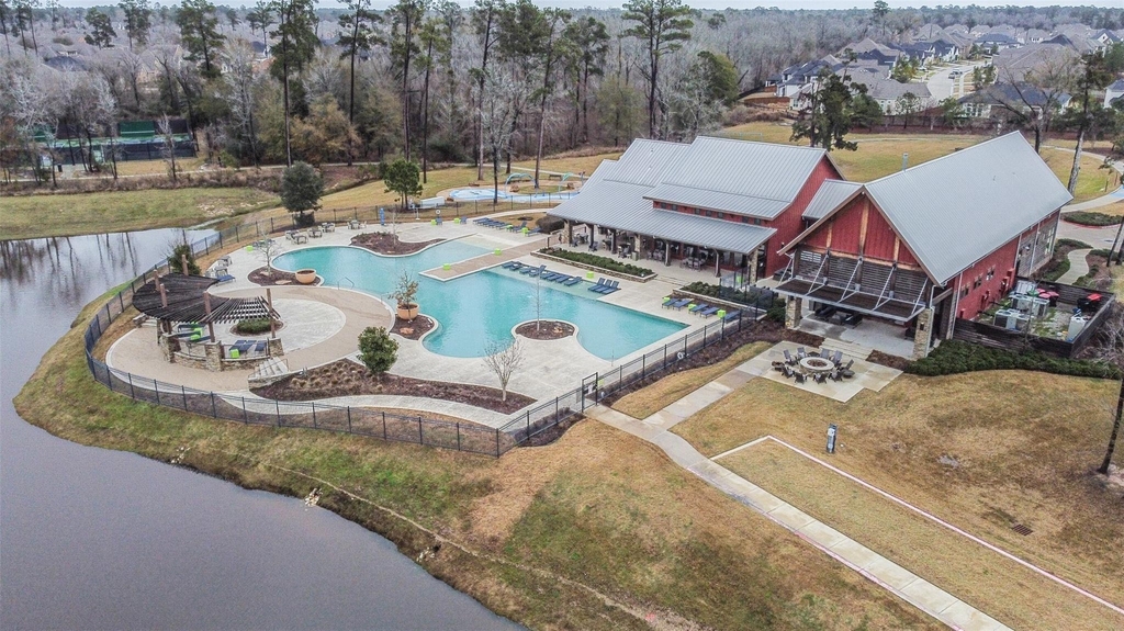 8211 Chartres Wind Drive - Photo 40