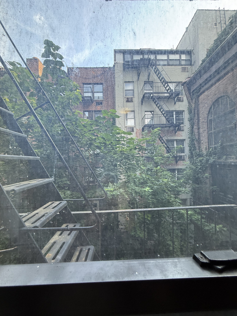 333 East 84th Street - Photo 6