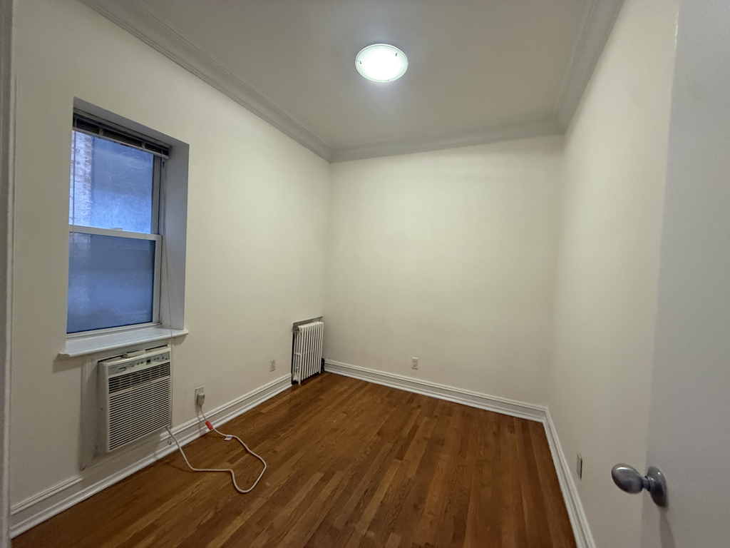 333 East 84th Street - Photo 1