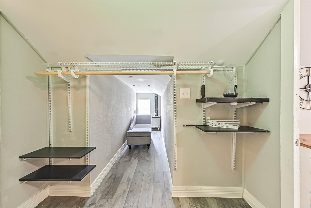 2914 Avenue K - Photo 14