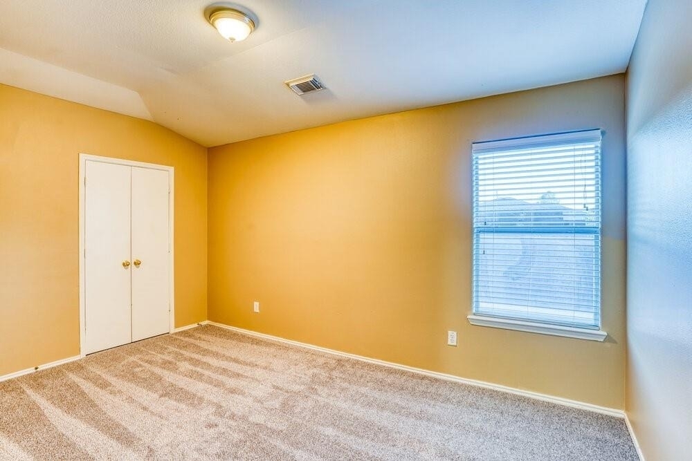 8223 Wainwright Way - Photo 9