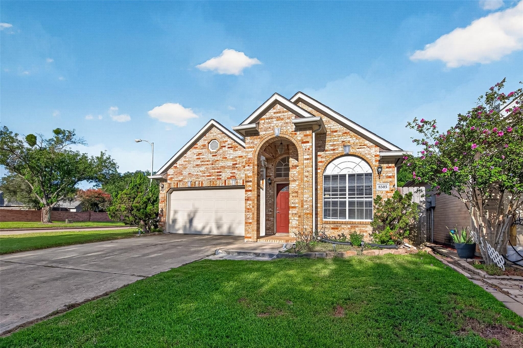 8503 Raybluff Lane - Photo 1