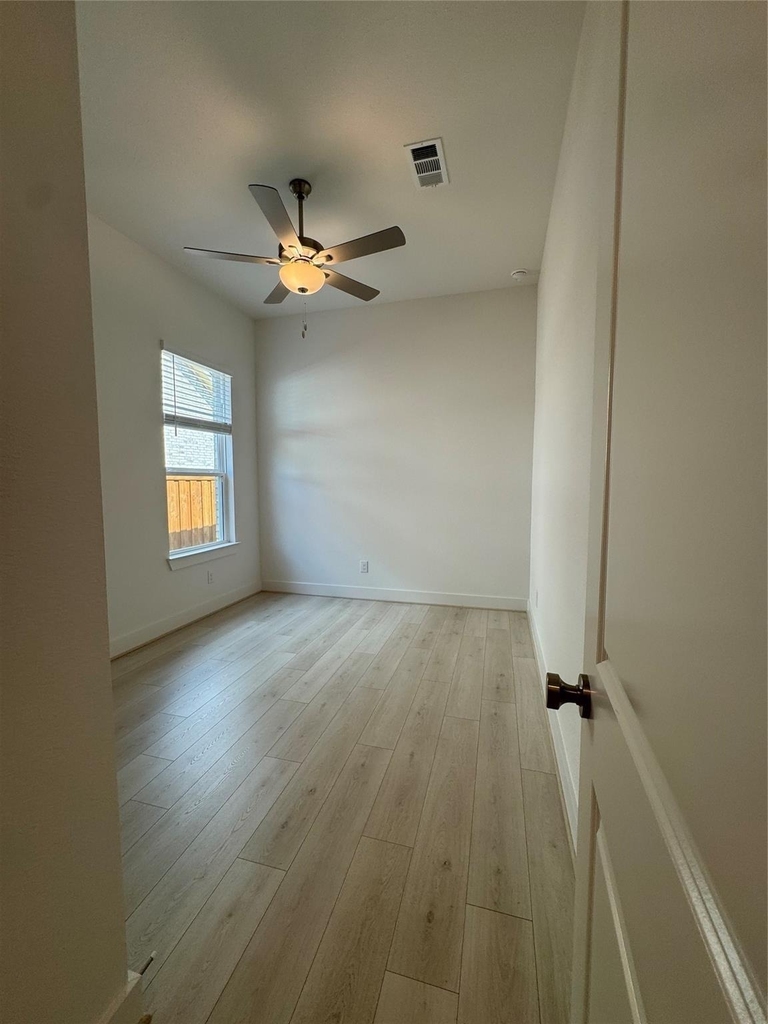 7129 Carriage Light Drive - Photo 8