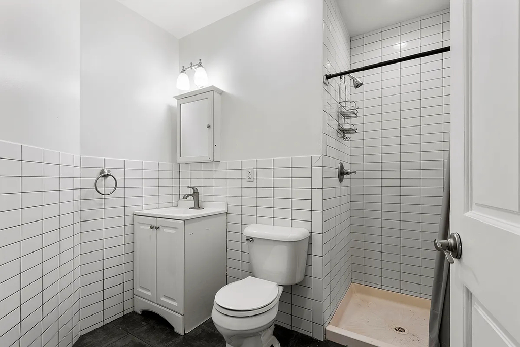 291 Wyckoff Avenue - Photo 13