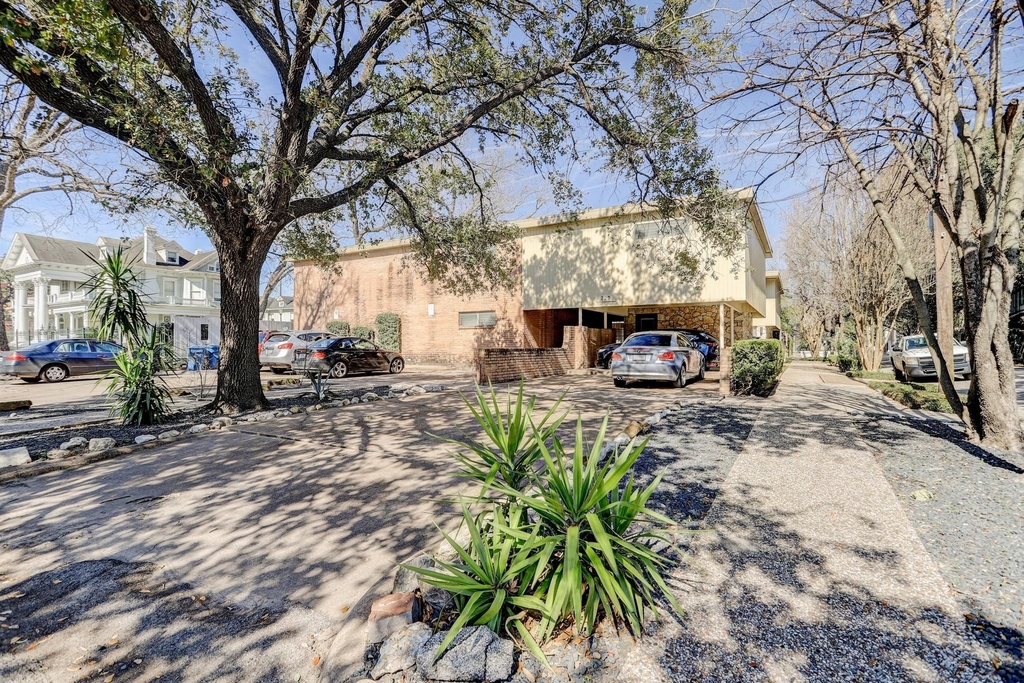 229 Westmoreland Street - Photo 8