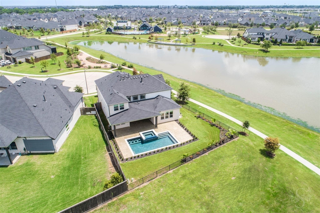 7526 Sunny Oak Lane - Photo 4