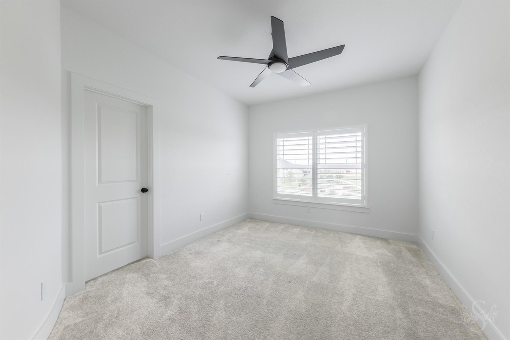 7526 Sunny Oak Lane - Photo 35