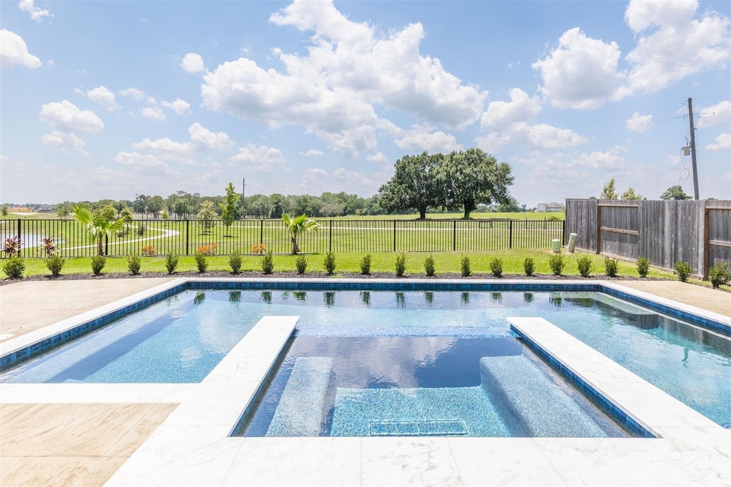 7526 Sunny Oak Lane - Photo 3