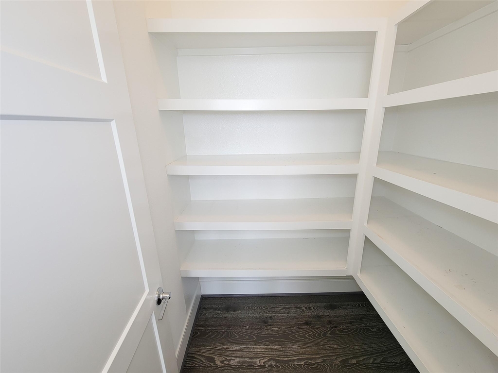 9 N St Charles Street - Photo 19