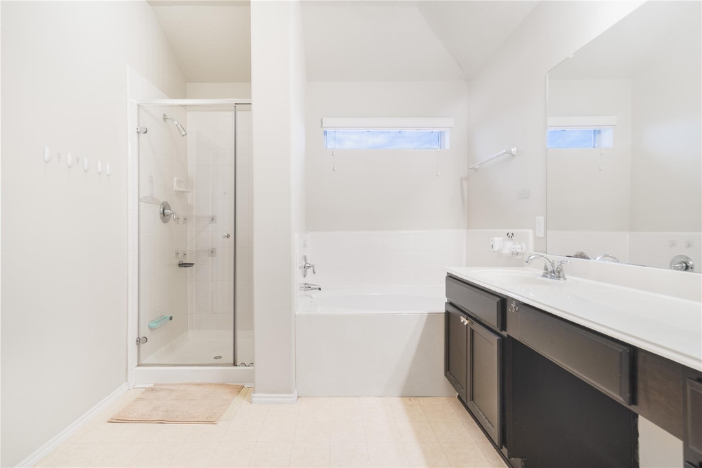 1315 Squire Drive - Photo 10