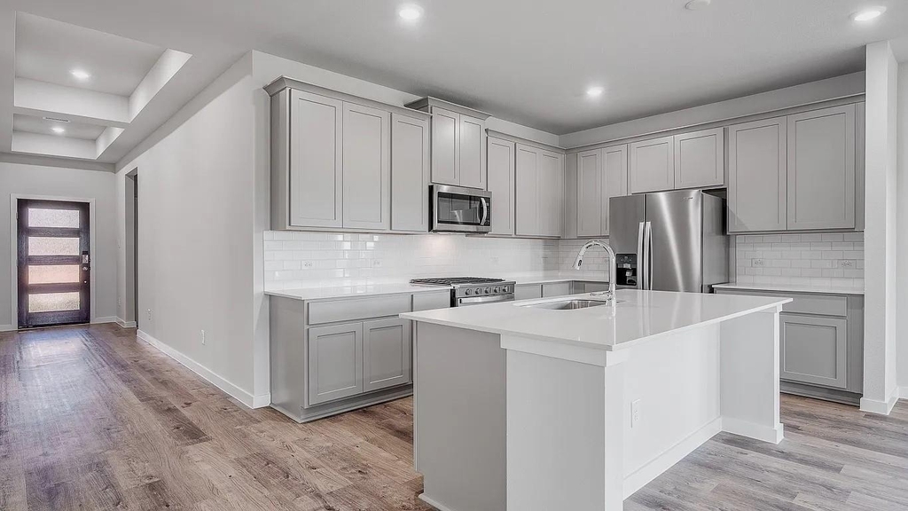 27327 Blue Pool Drive - Photo 9