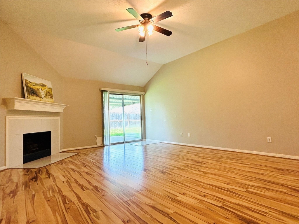 1404 Helmsley Drive - Photo 15