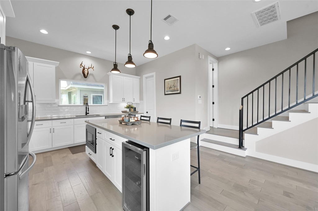 2103 Bevis Street - Photo 19